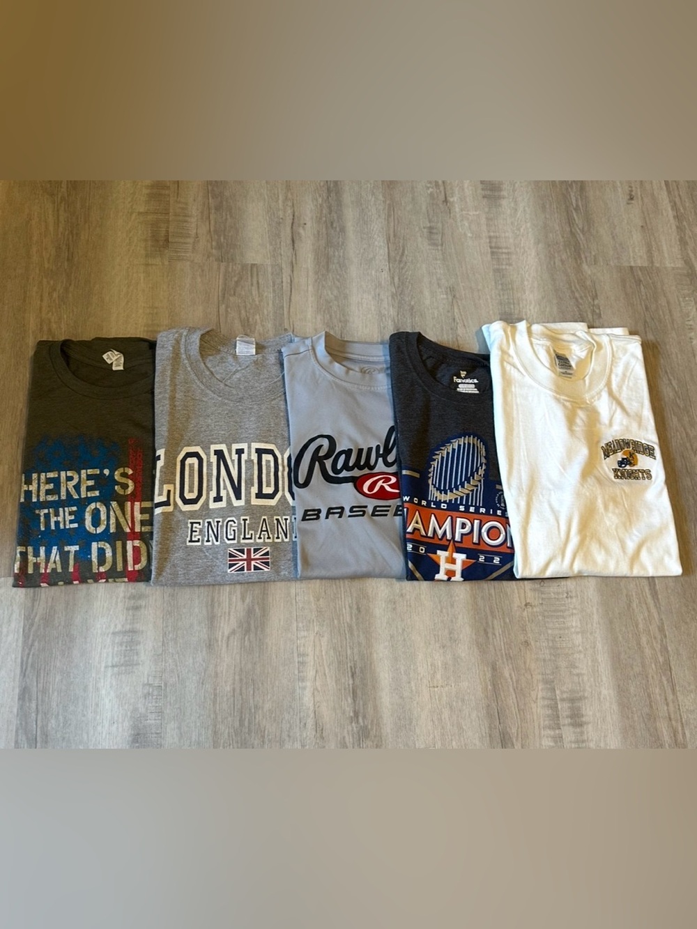 Assorted Graphic Tee Lot - Gray, Light Blue, Navy, White